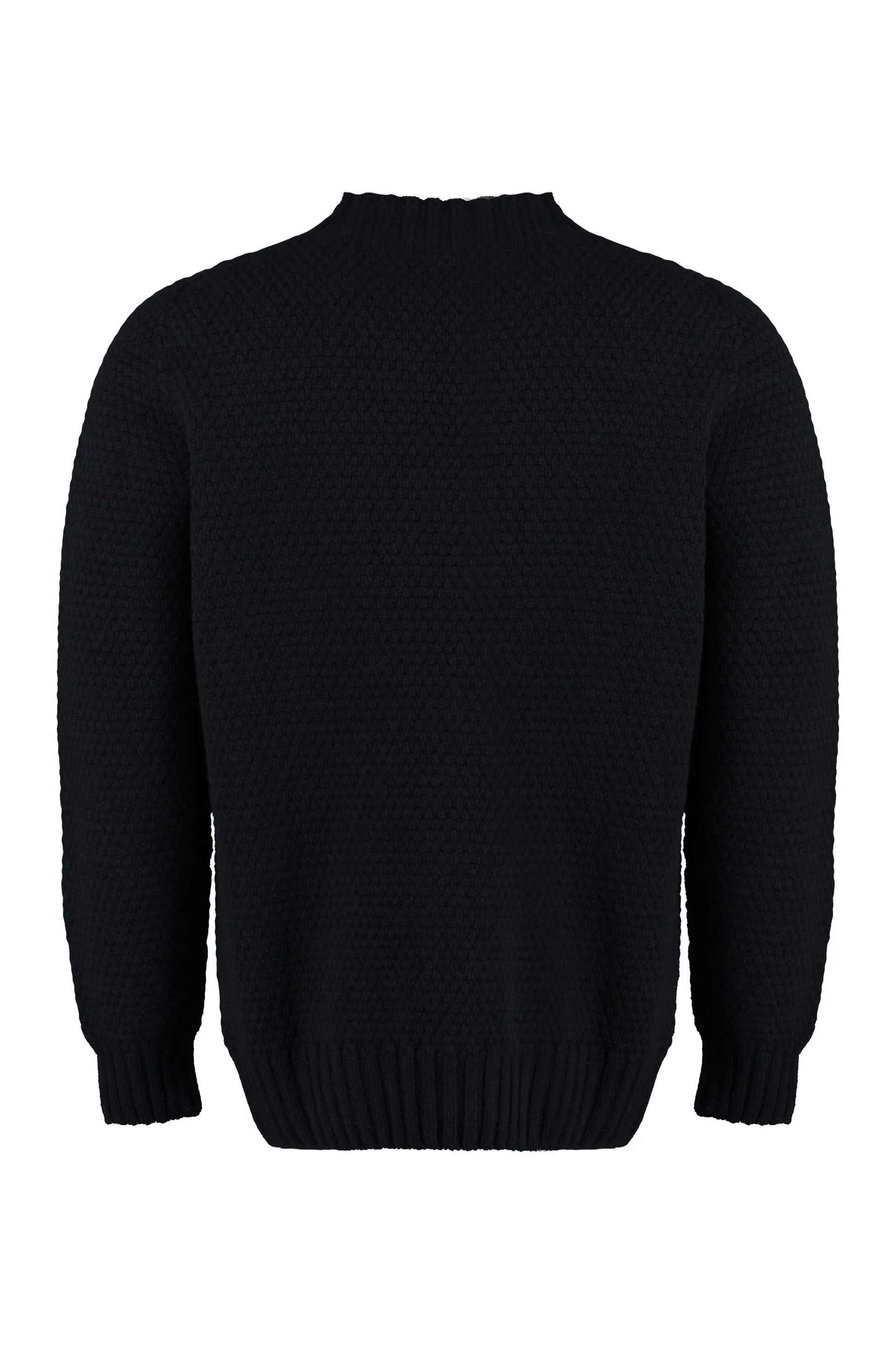 Long sleeve crew-neck sweater