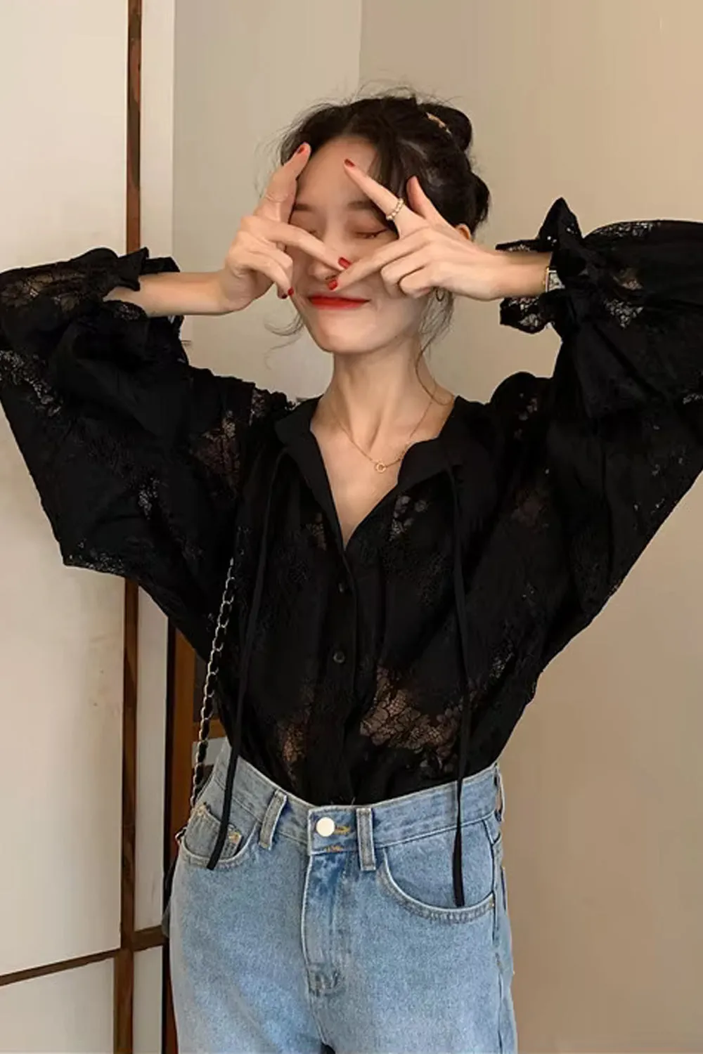 Long Sleeve Loose V-Neck Lace Blouse Shirt