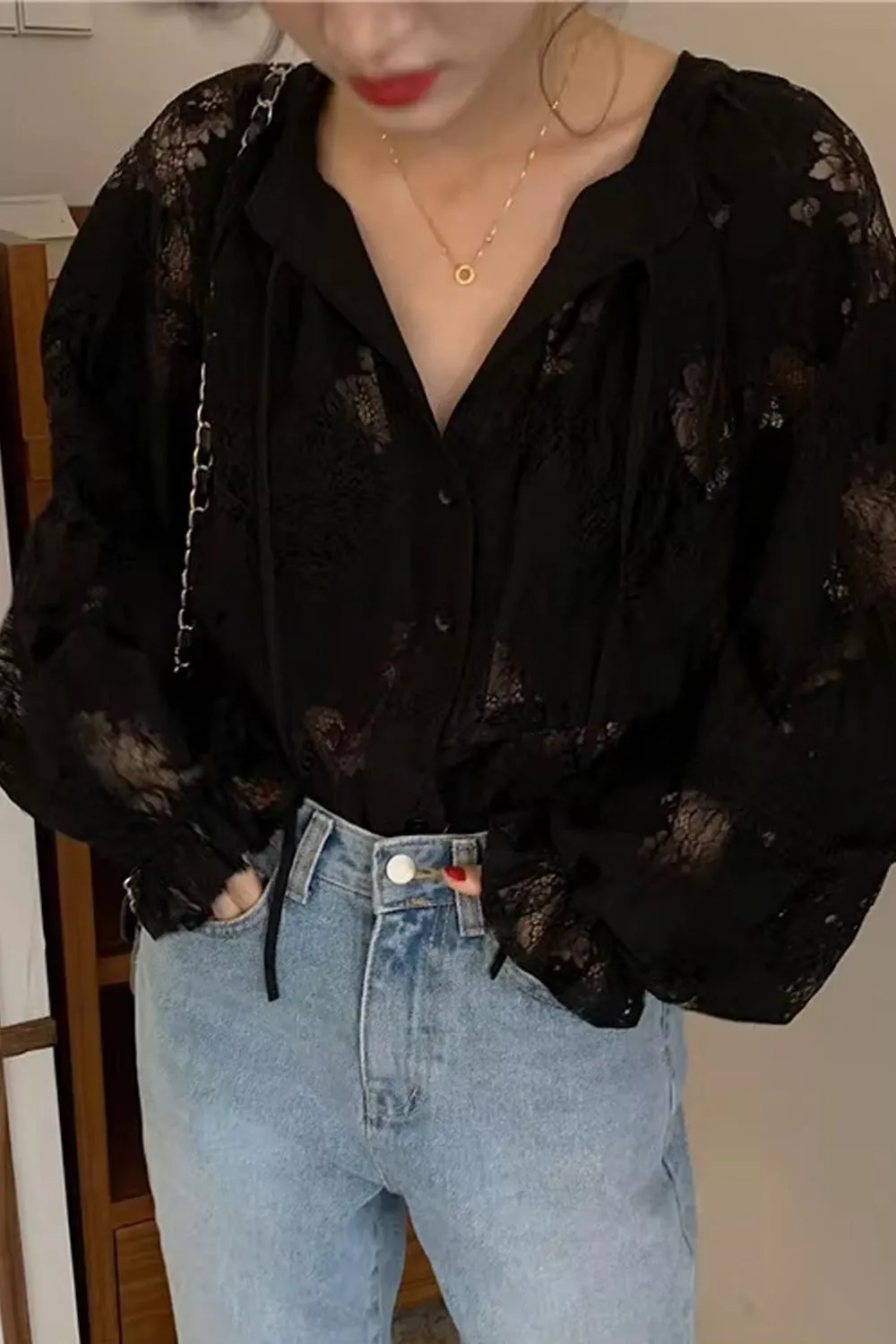 Long Sleeve Loose V-Neck Lace Blouse Shirt