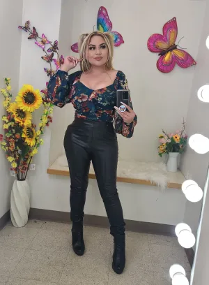 Stephanie BLUE
