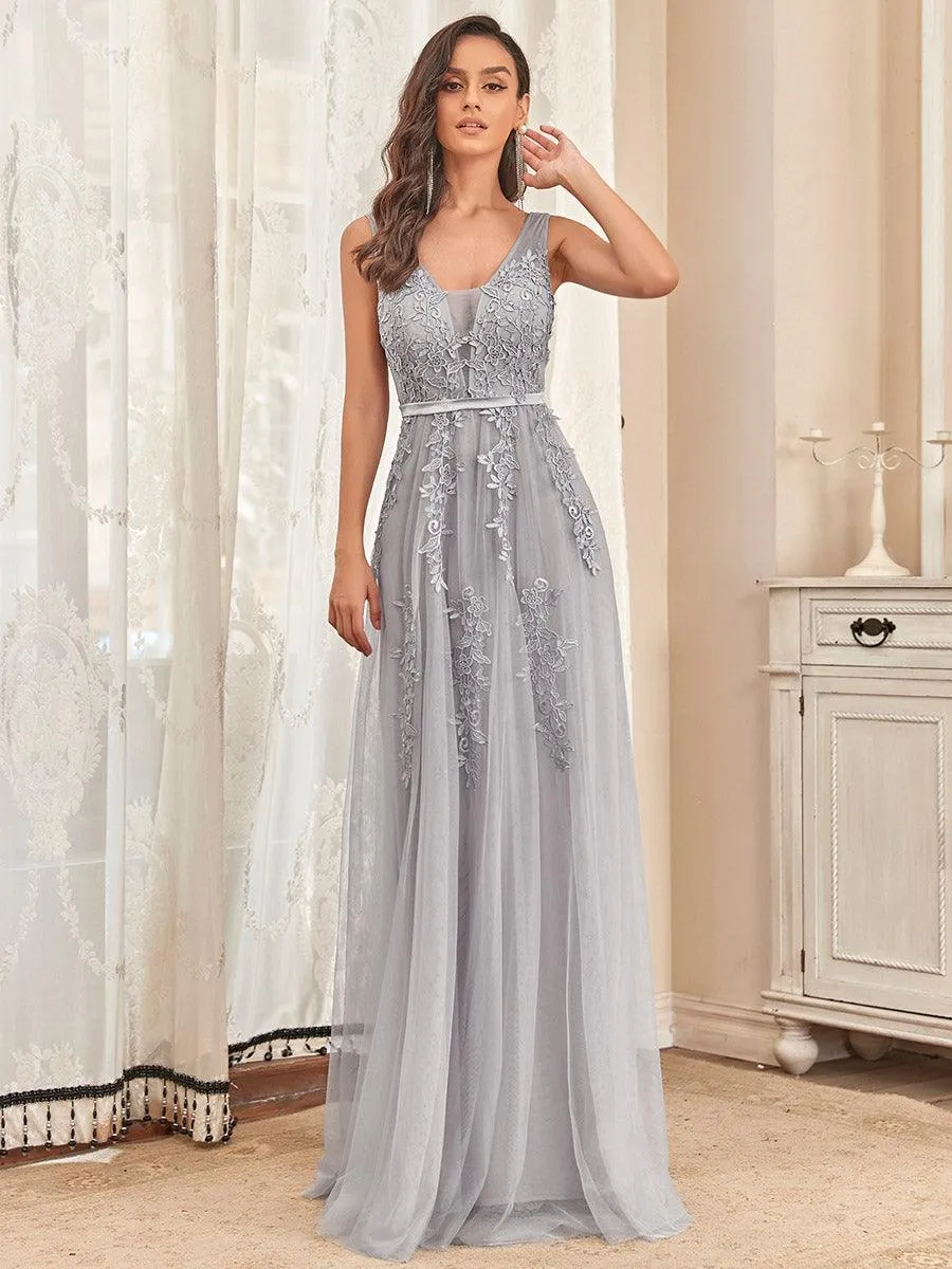 Taille personnalisée robe de soirée élégante sans manches en tulle fluide