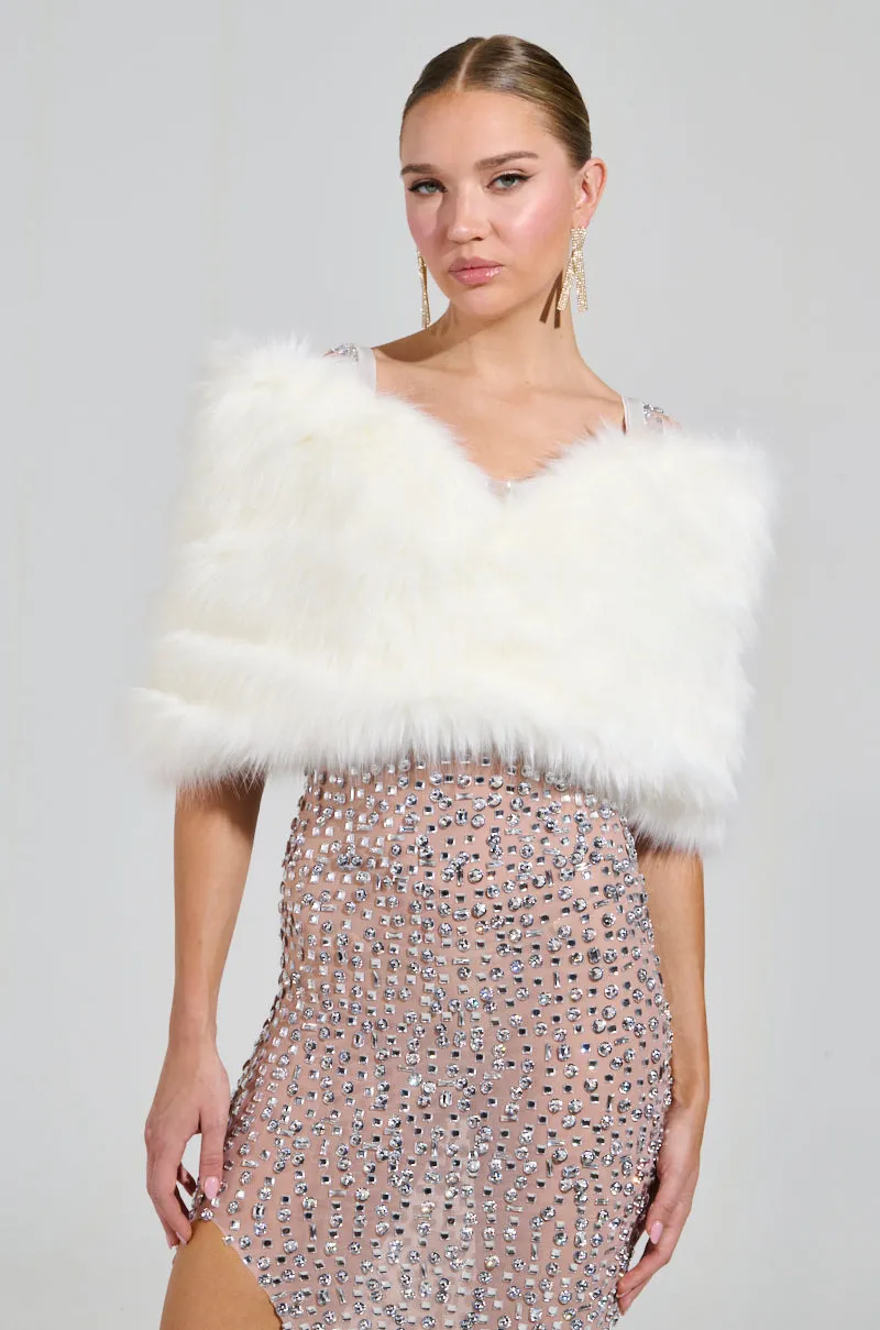 TO THE GALA FAUX FUR SHAWL