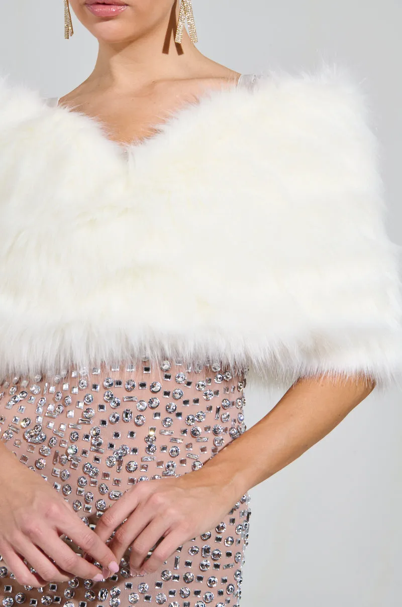 TO THE GALA FAUX FUR SHAWL