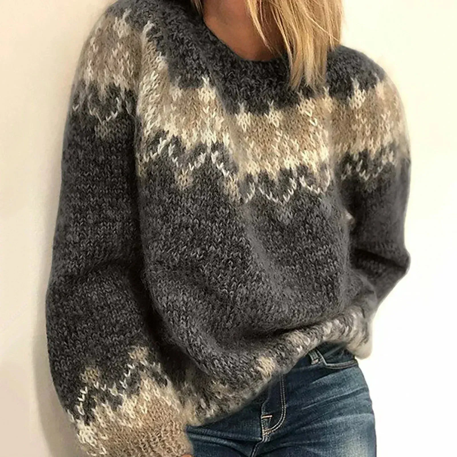 Wolffmode Ugly Christmas Sweater:  Chunky Knit Sweater with Cozy Jacquard Pattern
